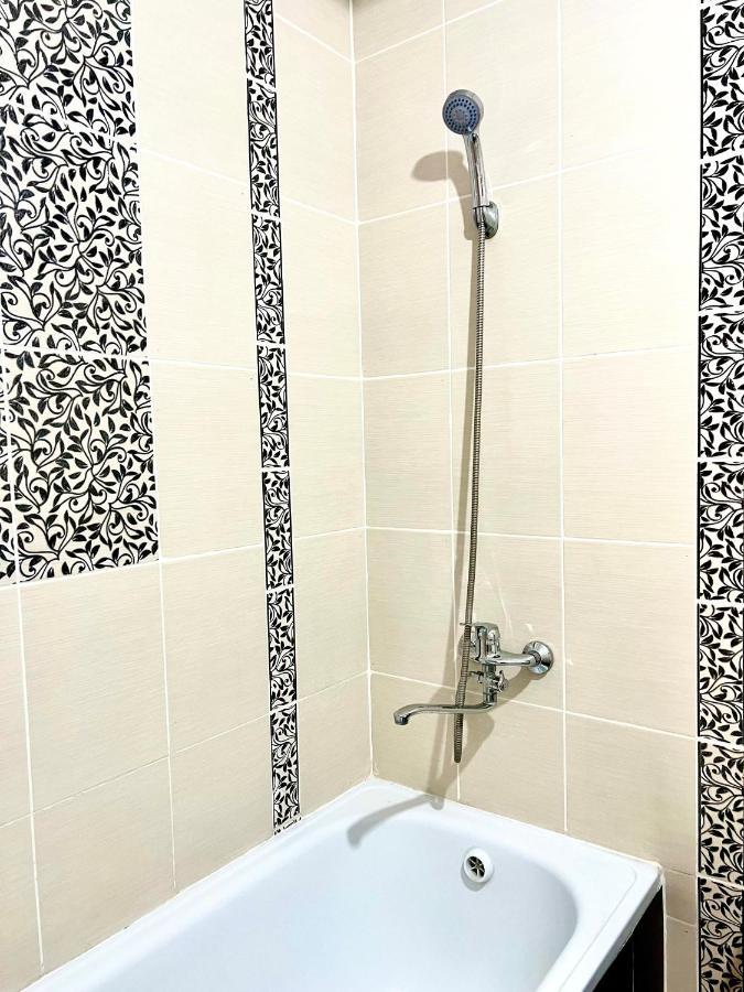 Hyat Apartment Biskek Kültér fotó