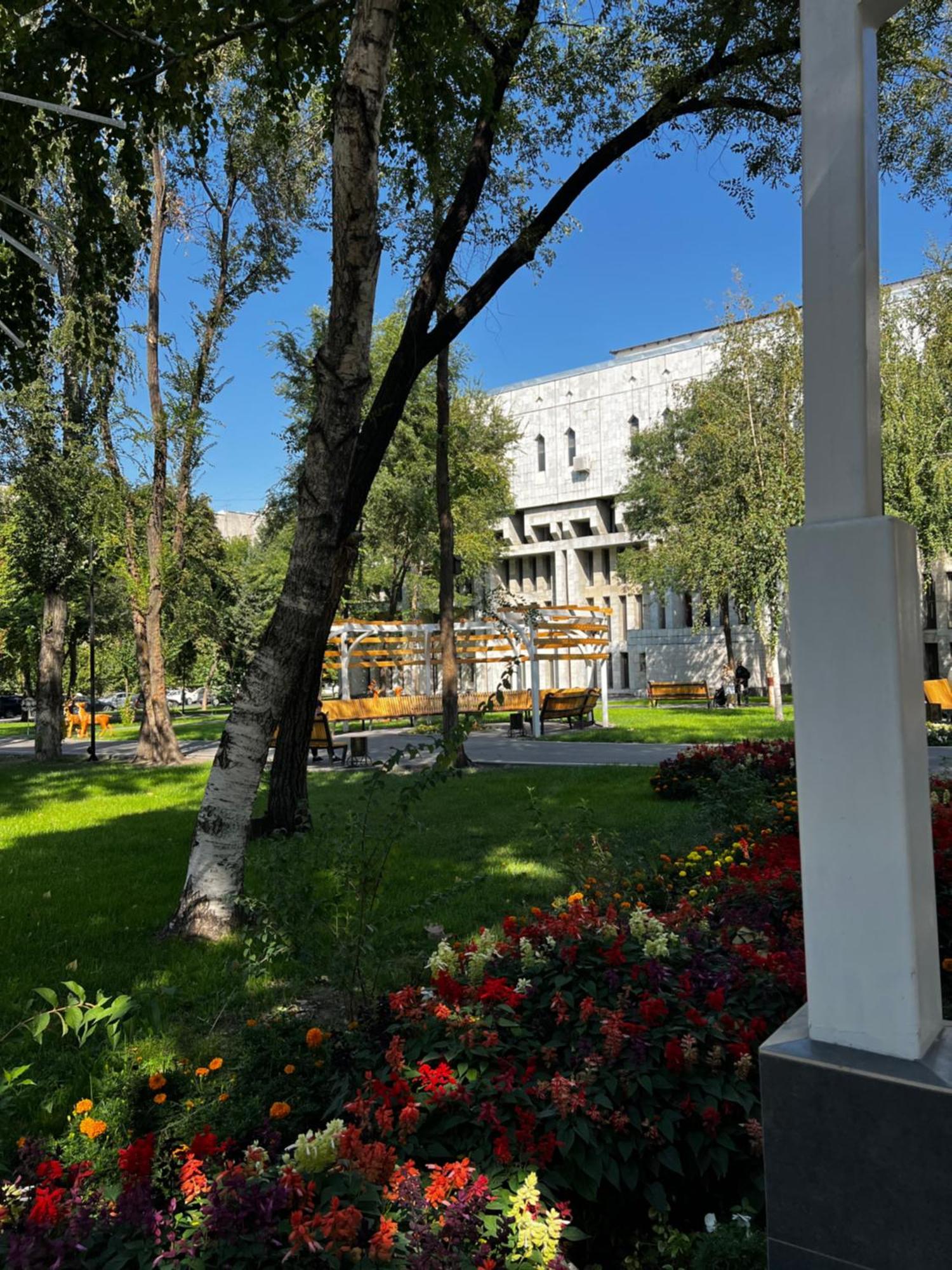 Hyat Apartment Biskek Kültér fotó